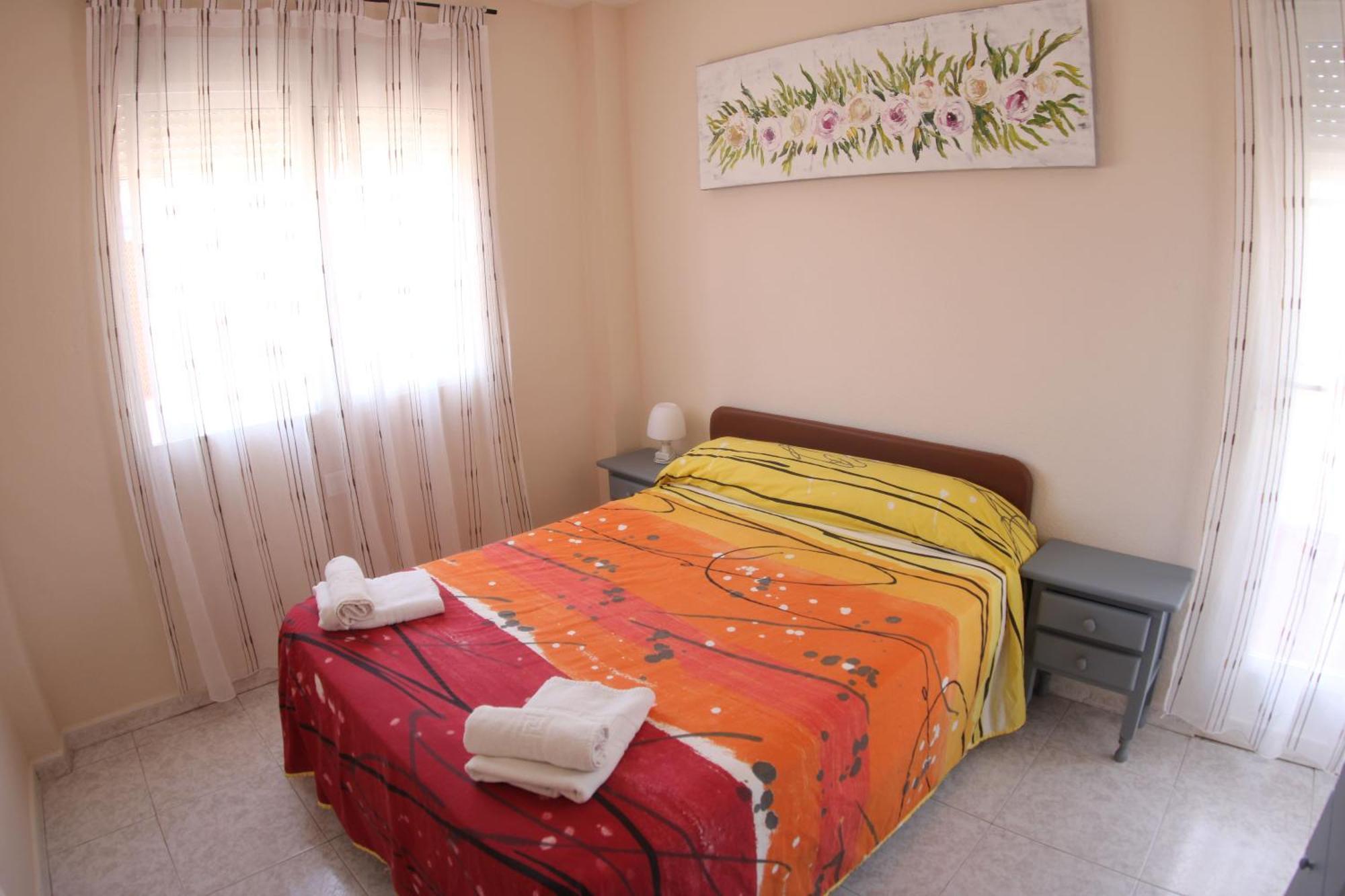 Apartamentos Marina Internacional Torrevieja Kültér fotó